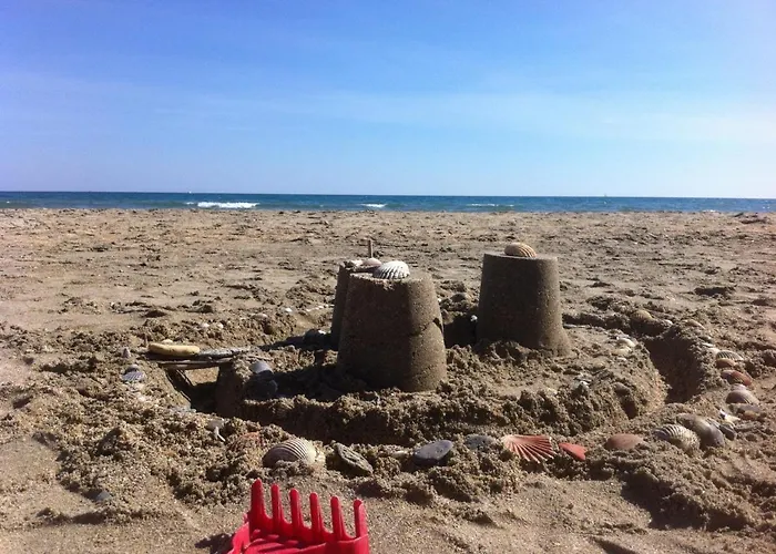 4 Pièces à Avec Balcon, Proche Plage, Activités Familiales Et Commodités - Fr-1-338-509 Appartamento