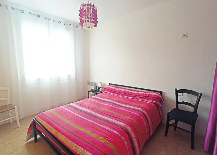 4 Pièces à Avec Balcon, Proche Plage, Activités Familiales Et Commodités - Fr-1-338-509 Appartamento